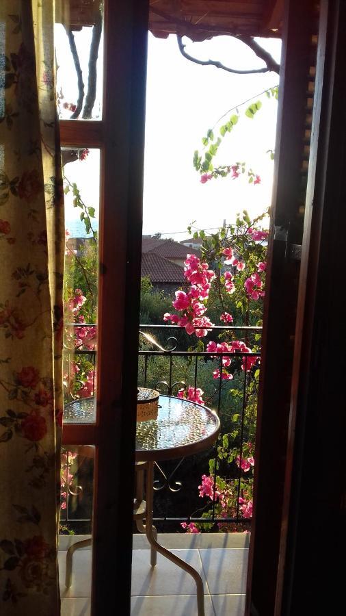 Iliolithos Rooms Кардамили Екстериор снимка